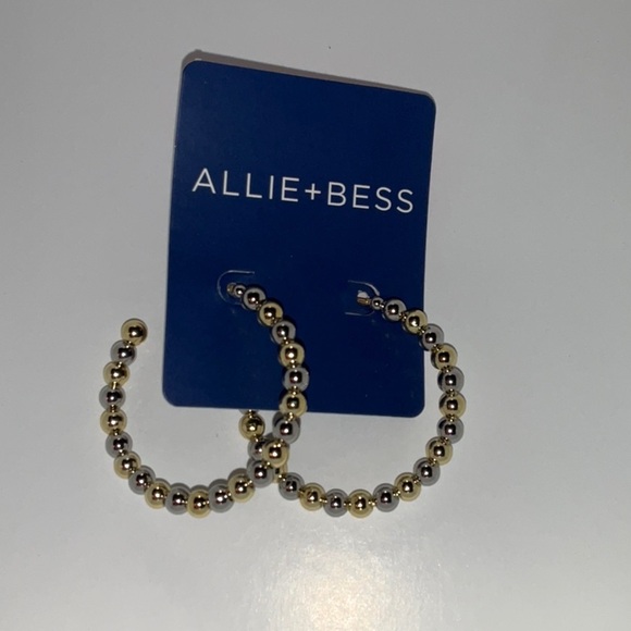 Brand new Allie + Bess mixed metal Dottie style hoop earring - Picture 2 of 6